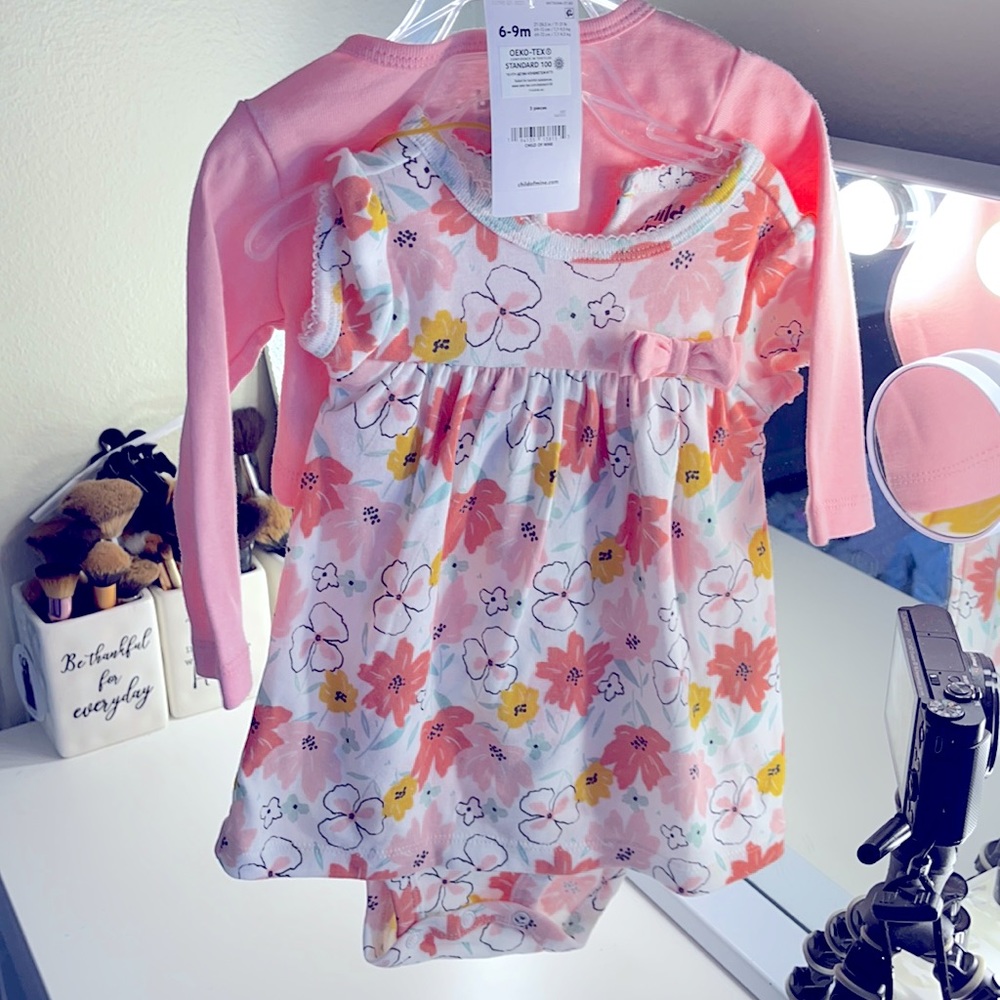 Carter’s 3pc 6-9m matching set